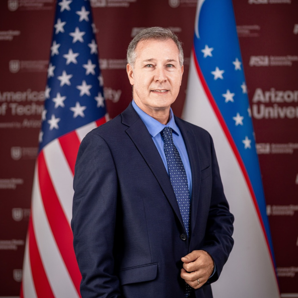 Dr. Dennis Balint
