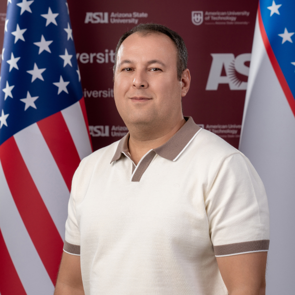 Dr. Daniyarbek Razmuxamedov